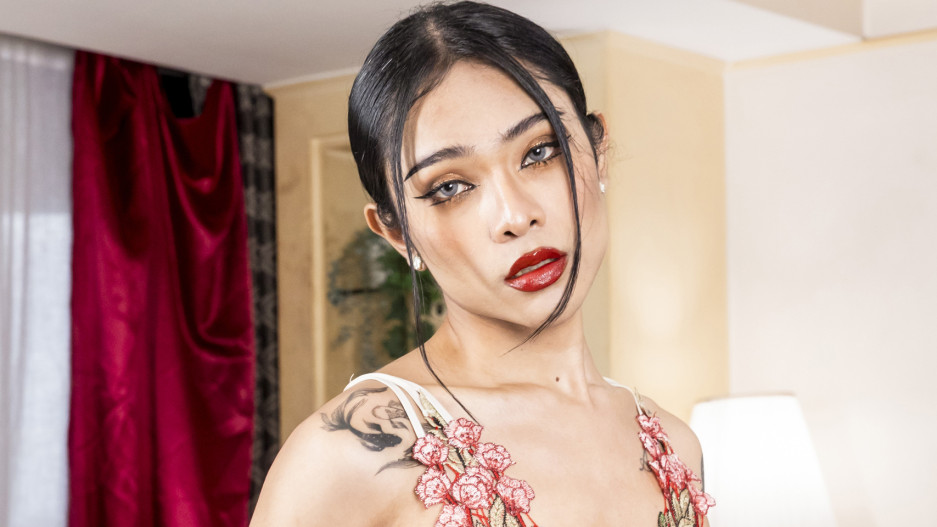 Arriya Is Cumming!